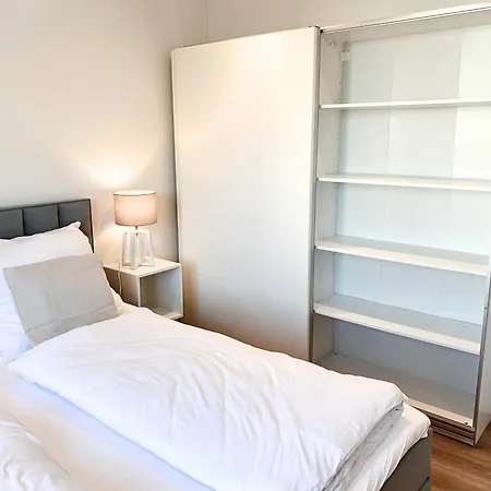 Seeliebe Apartments Schwerin - Pkw, Teilweise Mit Privater Sauna, Wlan, Xxl-Balkon O Terrasse, Seeblick Exterior photo