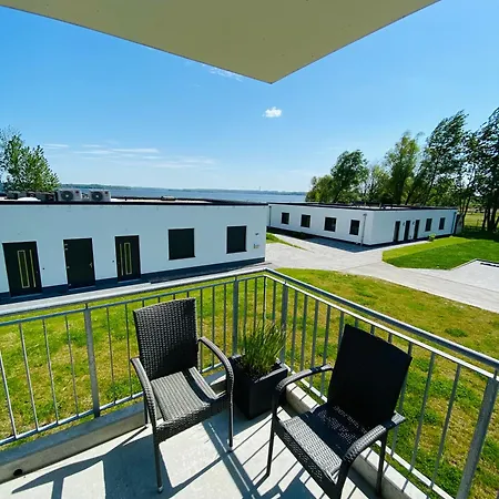 Seeliebe Apartments Schwerin - Pkw, Teilweise Mit Privater Sauna, Wlan, Xxl-Balkon O Terrasse, Seeblick Exterior photo