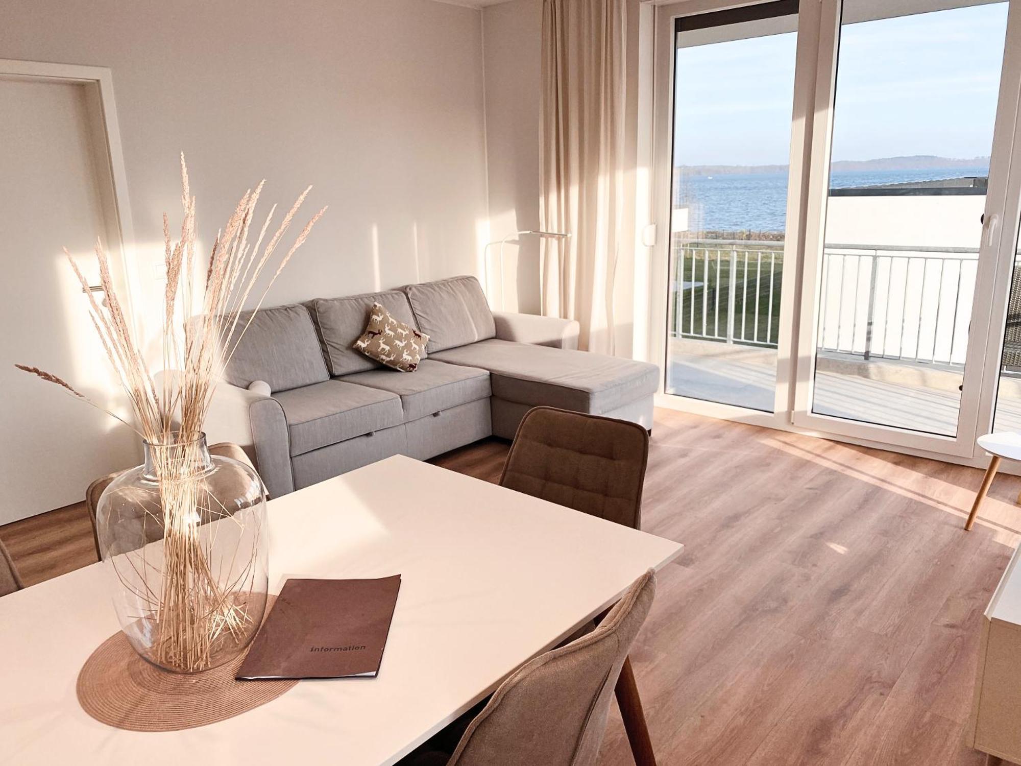 Seeliebe Schwerin - Pkw, Teilweise Mit Privater Sauna, Wlan, Xxl-balkon O Terrasse, Seeblick Schwerin (Mecklenburg-Vorpommern)