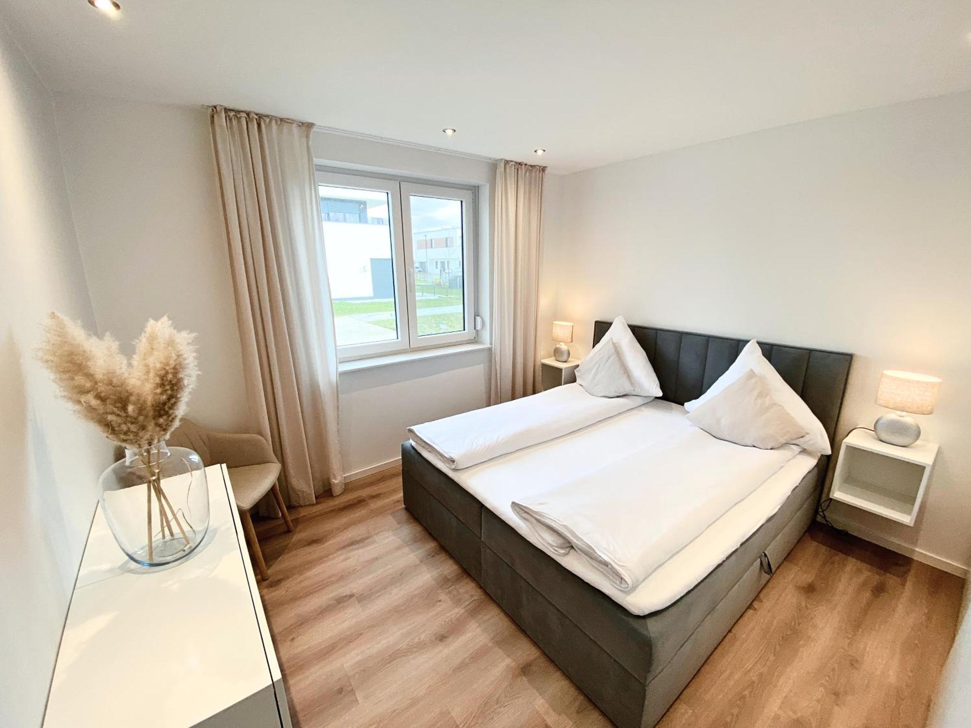 Apartment Seeliebe Schwerin - Pkw, Teilweise Mit Privater Sauna, Wlan, Xxl-balkon O Terrasse, Seeblick Schwerin (Mecklenburg-Vorpommern)