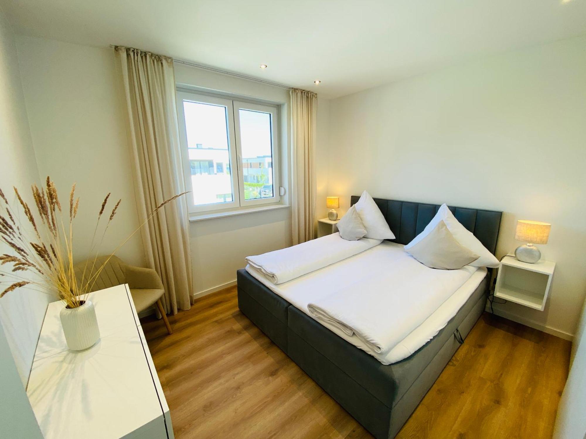 Seeliebe Schwerin - Pkw, Teilweise Mit Privater Sauna, Wlan, Xxl-balkon O Terrasse, Seeblick * Schwerin (Mecklenburg-Vorpommern)