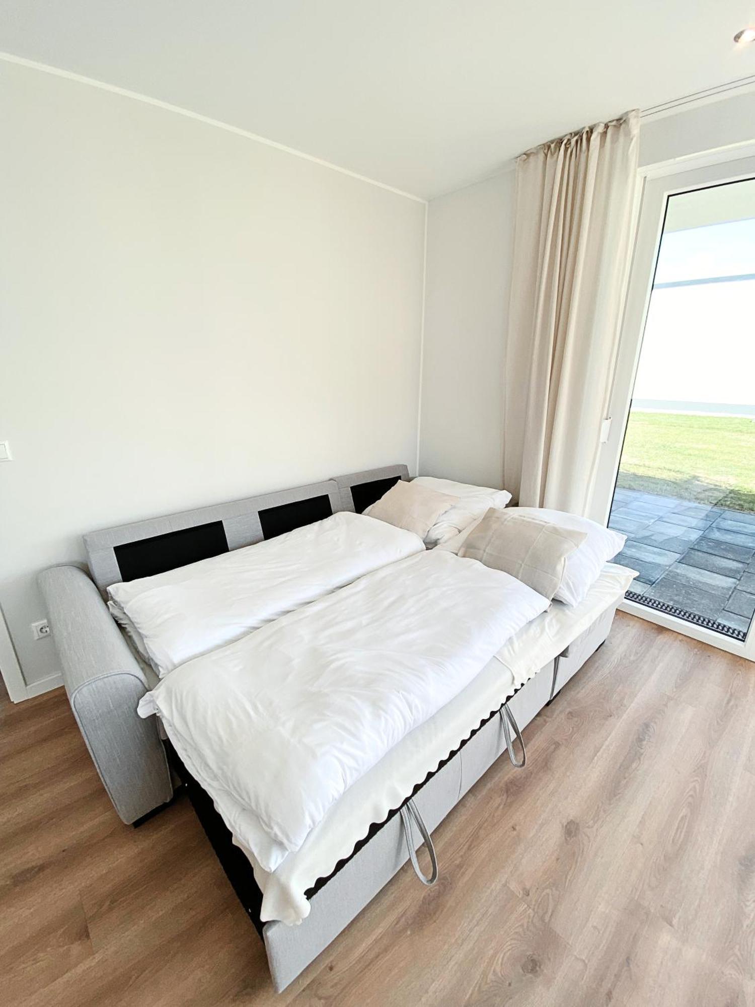 Seeliebe Schwerin - Pkw, Teilweise Mit Privater Sauna, Wlan, Xxl-balkon O Terrasse, Seeblick *