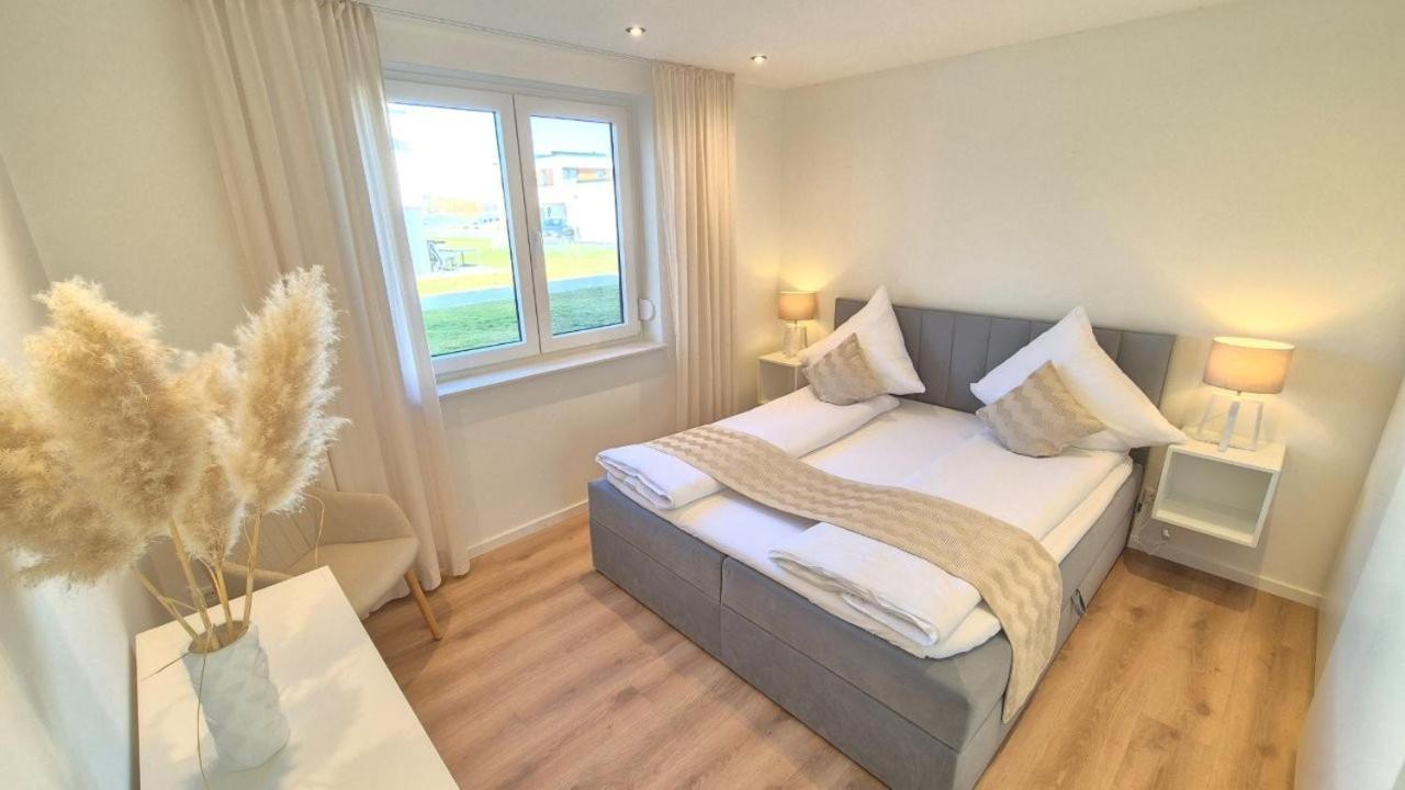 Apartment Seeliebe Schwerin - Pkw, Teilweise Mit Privater Sauna, Wlan, Xxl-balkon O Terrasse, Seeblick