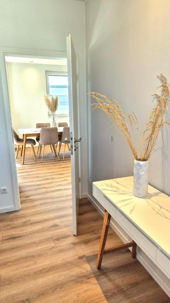 Seeliebe Schwerin - Pkw, Teilweise Mit Privater Sauna, Wlan, Xxl-balkon O Terrasse, Seeblick * Schwerin (Mecklenburg-Vorpommern)
