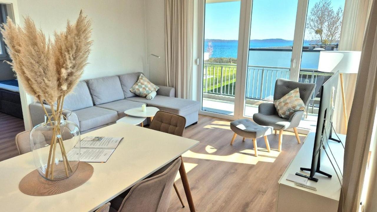 Apartment Seeliebe Schwerin - Pkw, Teilweise Mit Privater Sauna, Wlan, Xxl-balkon O Terrasse, Seeblick