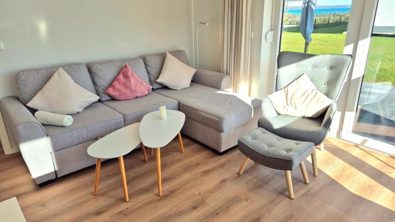 Apartment Seeliebe Schwerin - Pkw, Teilweise Mit Privater Sauna, Wlan, Xxl-balkon O Terrasse, Seeblick *